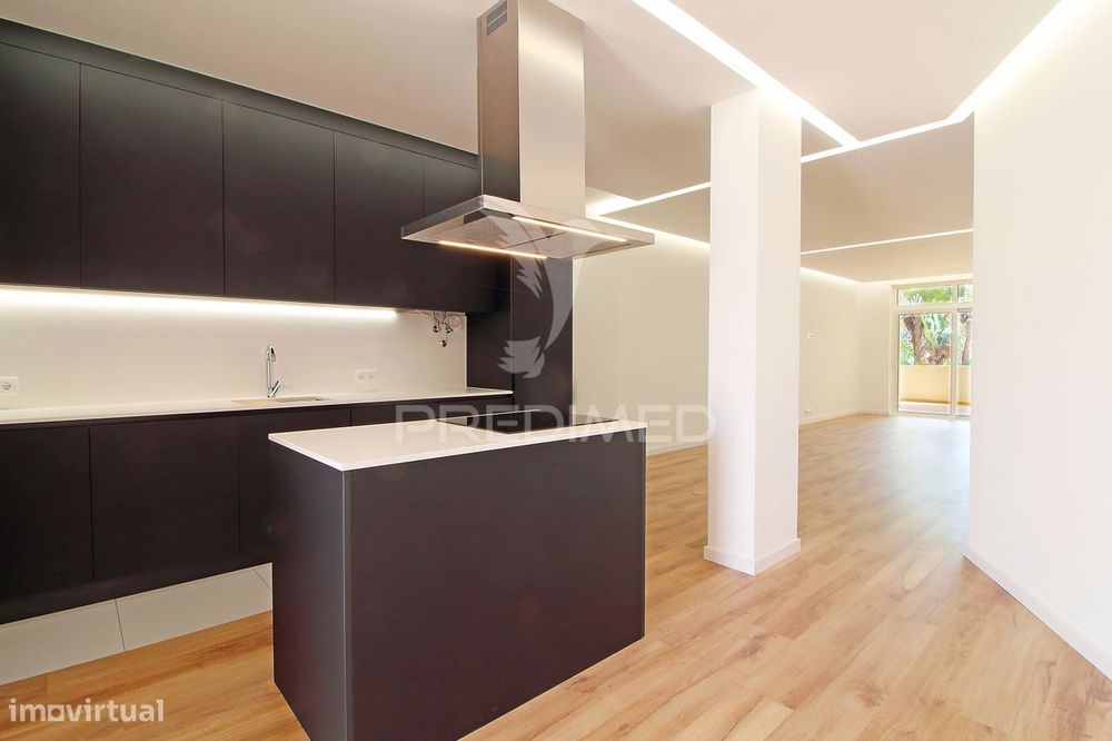 Apartamento T2 de luxo - Arrendamento anual