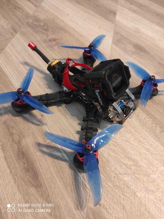 Dron FPV 5"/Cali MAMBA, Foxeer, T-Motor, TBS CrossFire, Runcam