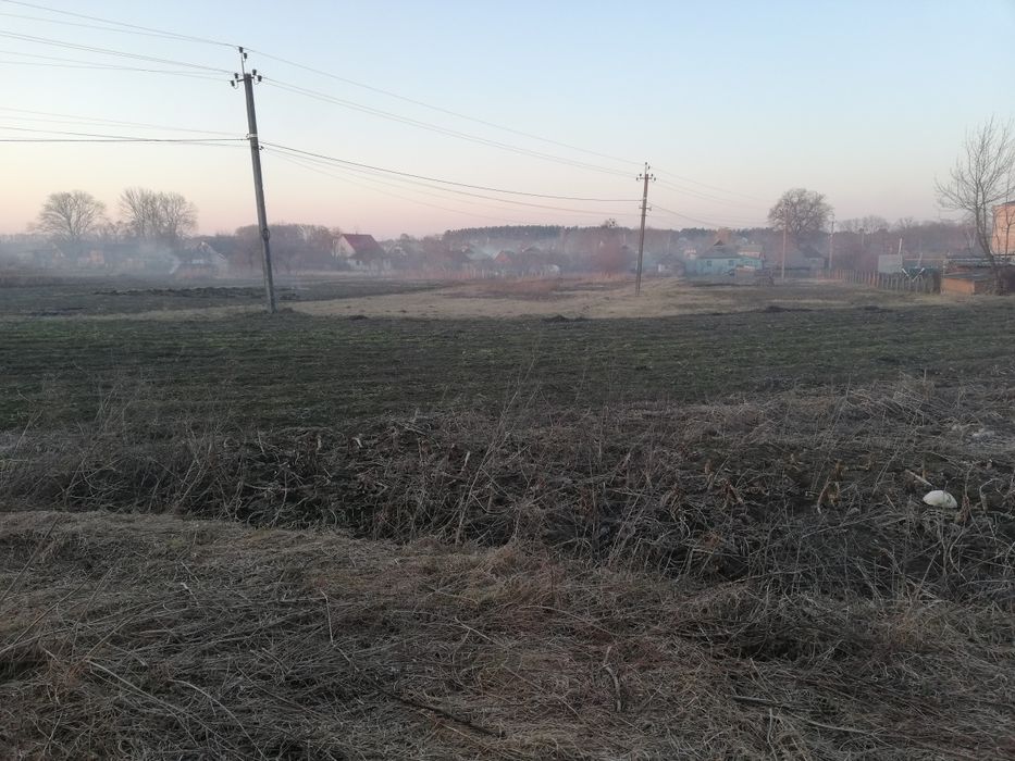 Продам земельну ділянку, під будівництво 15 соток землі...