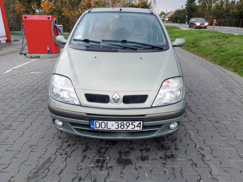 Renault scenik 1.6 benzyna klimattronic podgrzewane fotele