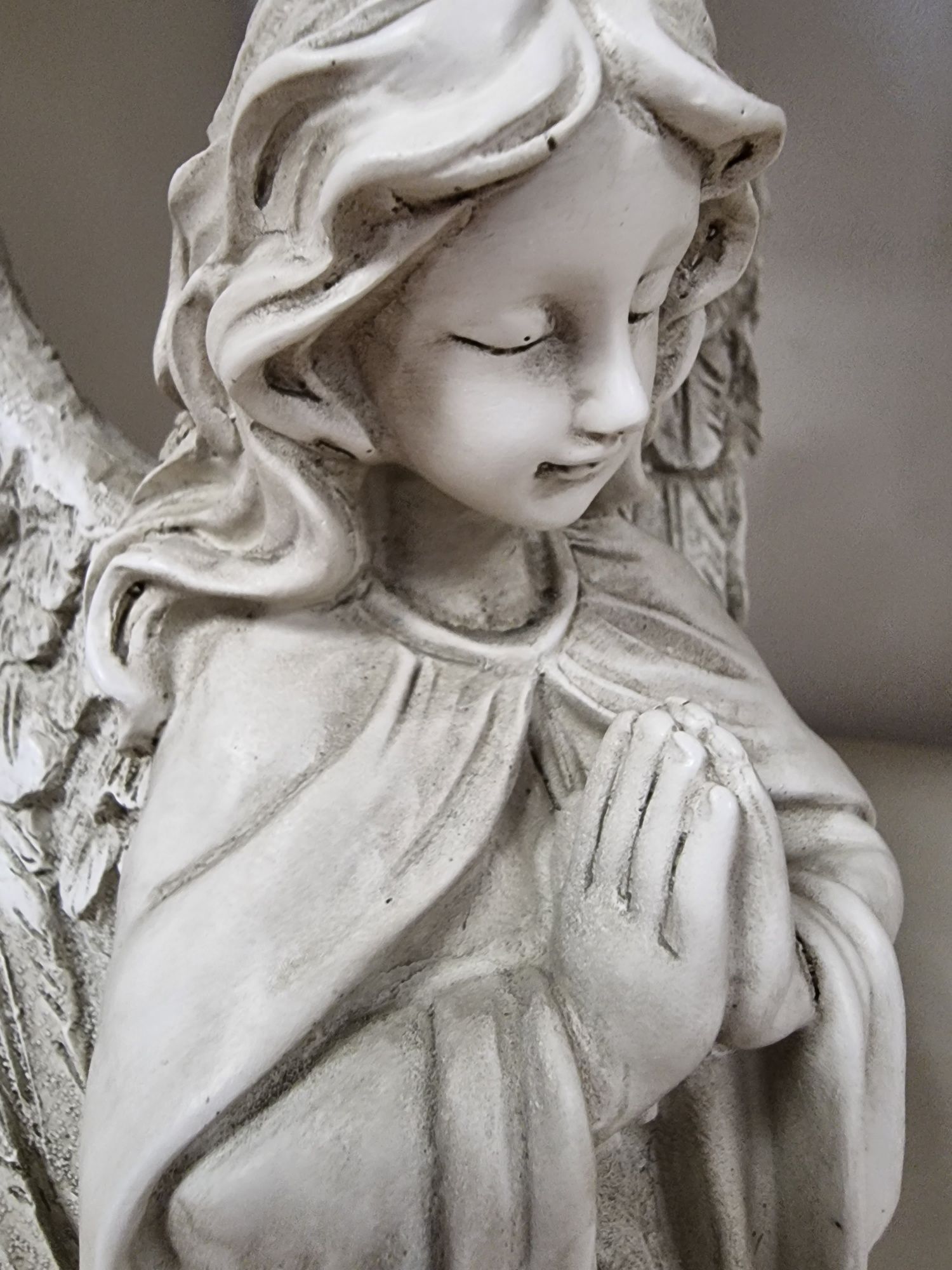 Figurka anioł anioły figurki do ogrodu na grób aniołki