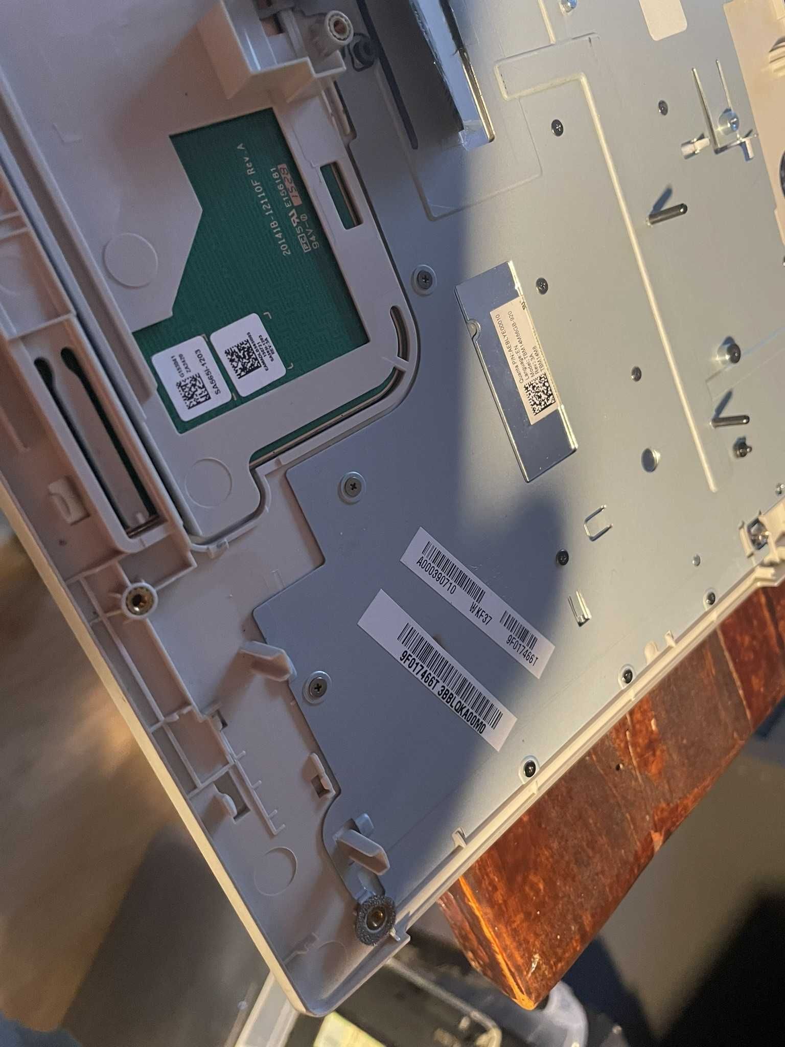 Kadłubek Toshiba Tecra Z50-C wraz z palmrestem