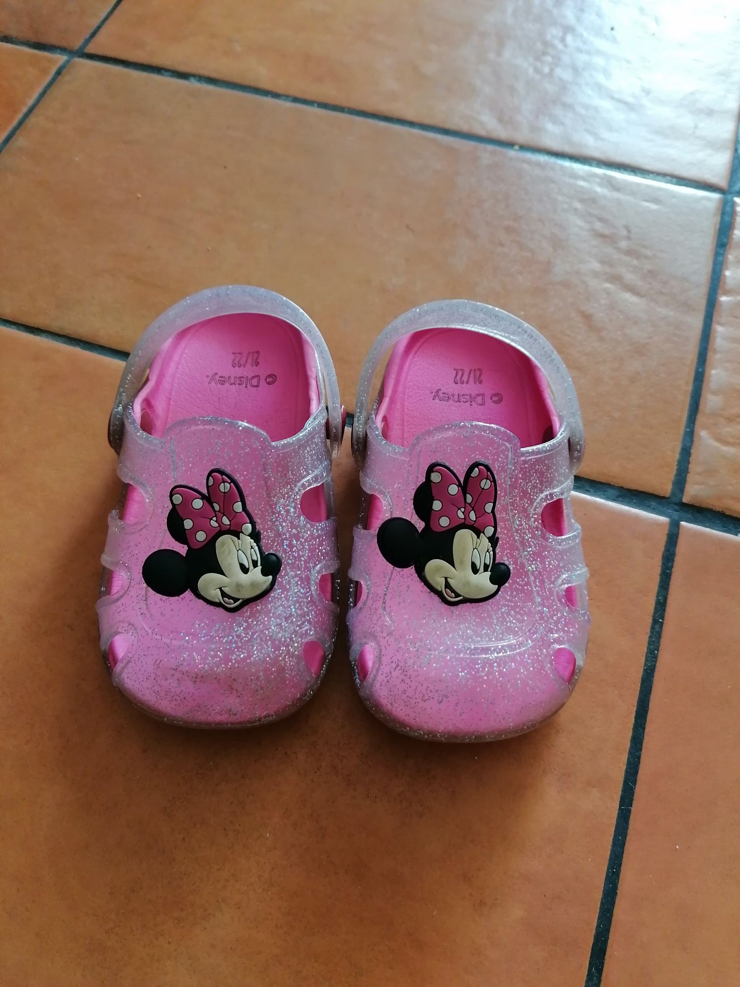 Croqs Minnie tamanho 21/22