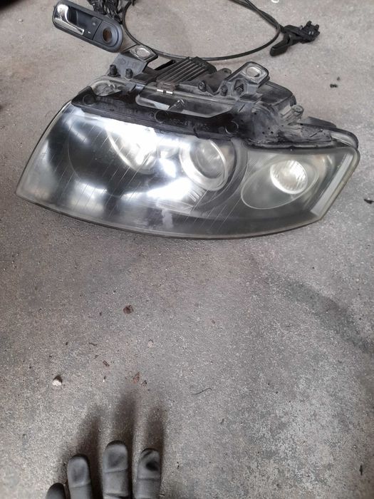 Audi A4 B6 CABRIO XENON lampa lewa przednia przód EUROPA 8H0.941.003AE