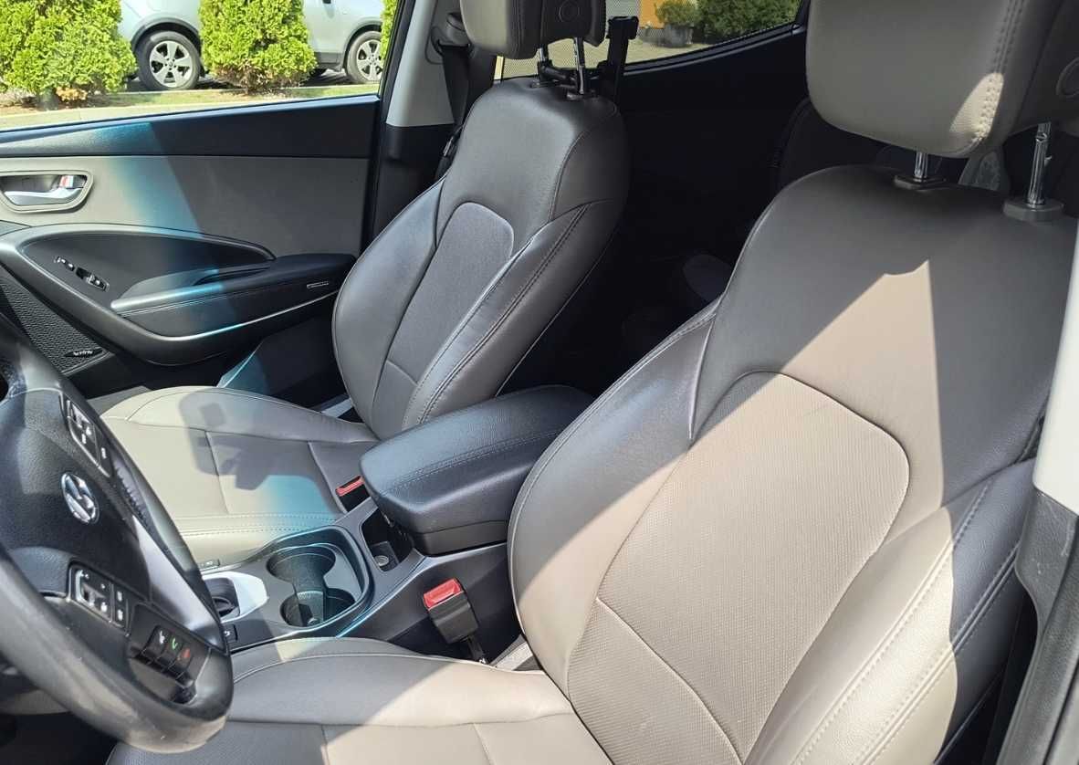 Hyundai Santa Fe 2.0 T Sport Utility 2WD 2017