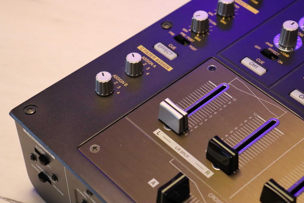 Technics SH-MZ1200 DJ MIXER // SL-1210MK2