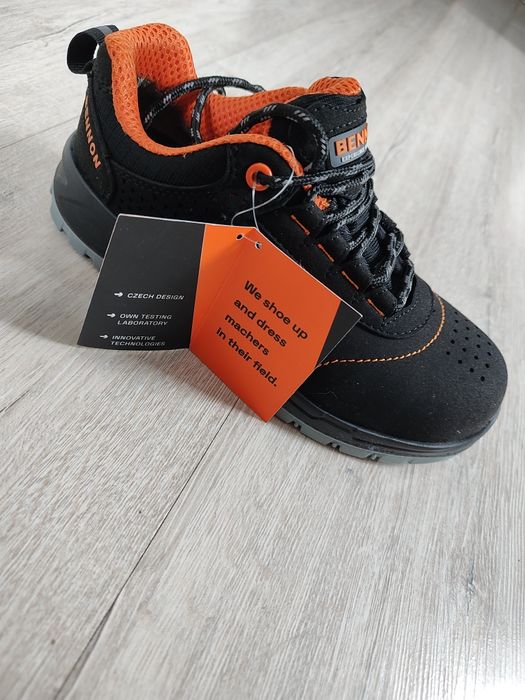 Nieużywane buty robocze