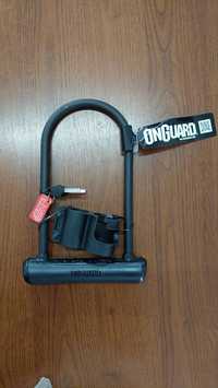 Замок для велосипеда: велозамок Onguard U-lock 115 x 230 мм