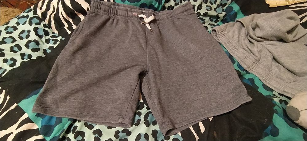 Шорти жіночі.    .