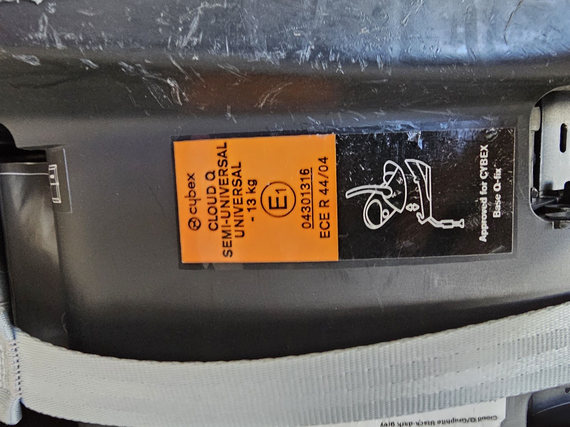 Baby coque Cybex Cloud Q + base Q-fix