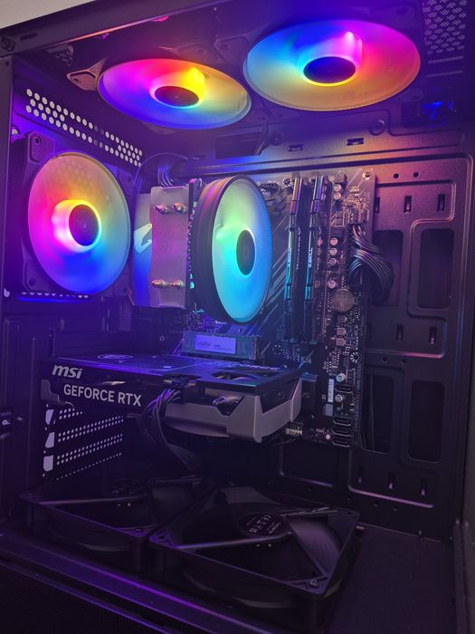 Torre Gamer Ryzen 7 5700x + Rtx 5060