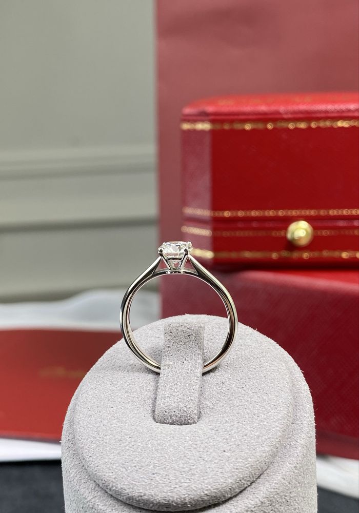 Каблучка з діамантом 0.7 ct GIA Cartier | кольцо бриллиант сертификат