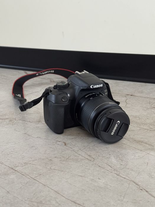 Canon EOS 1300D