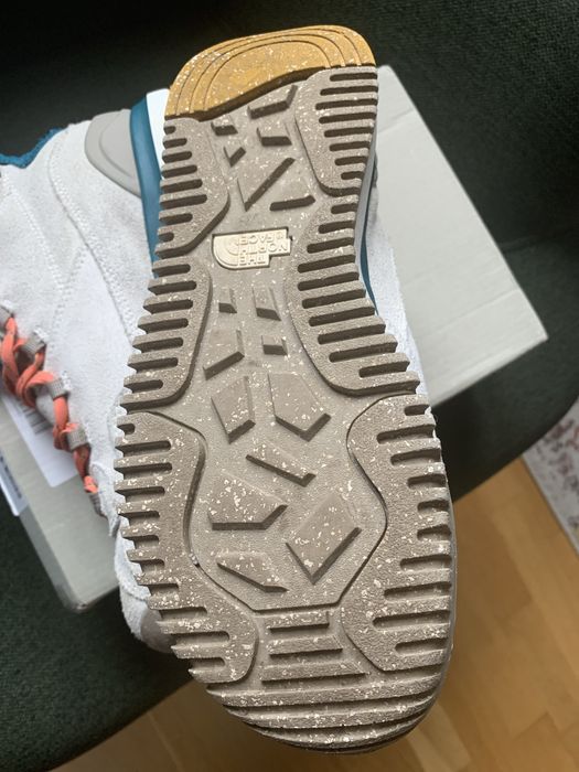 Buty sportowe The North  Face 39,5  z wada