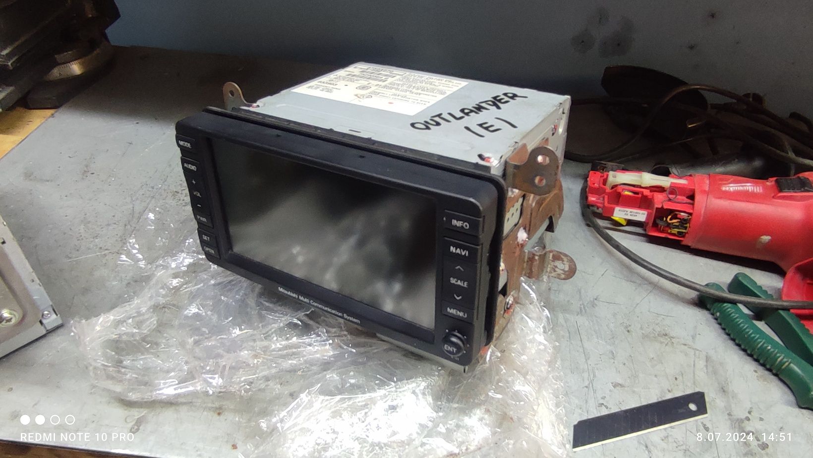 Radionawigacja Mitschubischi Outlander 2