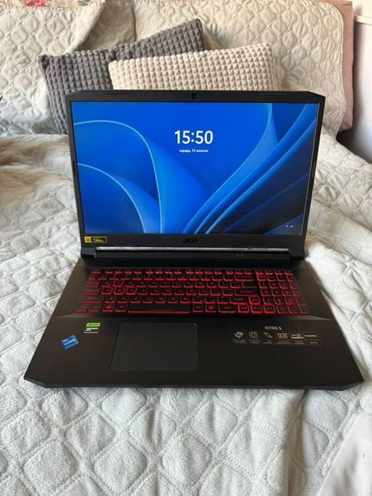 Acer Nitro 5 17" - CPU I7, GPU 3050, SSD M.2- 1000 Mb