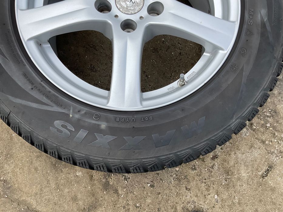 Z45 Koła Renault Espace*235/65/17*Rok opon 2014*5X114,3*7,5JX17H2*ET38