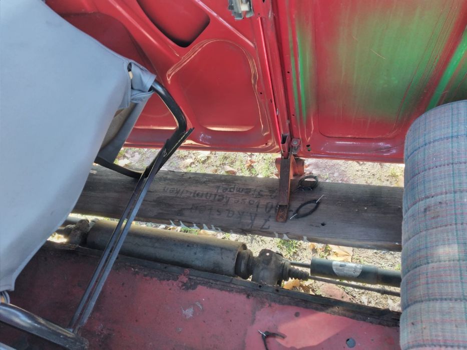 Sprzedam Citroena 2CV do dokonczenia renowacji