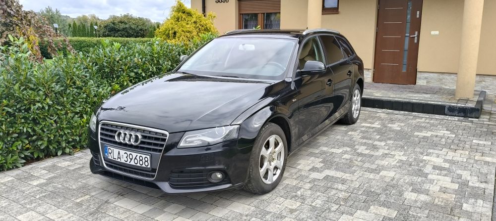 Audi A4 B8 Avant 2.0 TDI 143km Automat