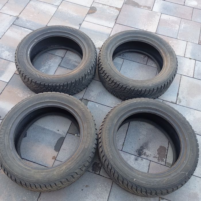 Шини шиповані YOKOHAMA 205/55 R16