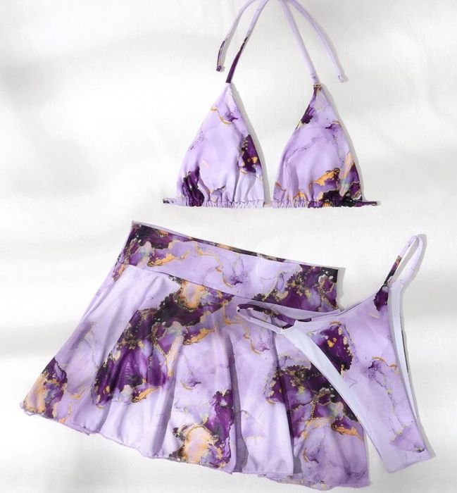 Conjunto biquini com saia