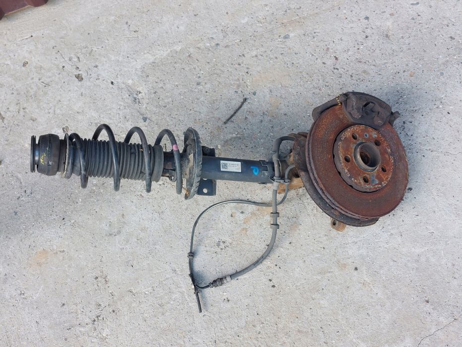 zwrotnica mcperson prawy przód vw polo v 6r 6c seat ibiza lv 1.0 mpi