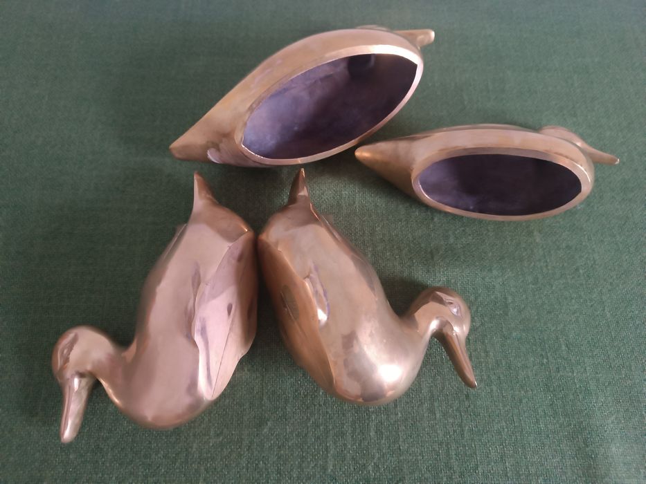 Mosiężne duże kaczki