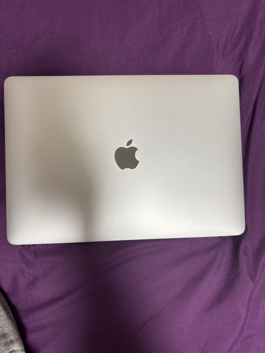 Дисплей на Macbook A2337 (MGN93)