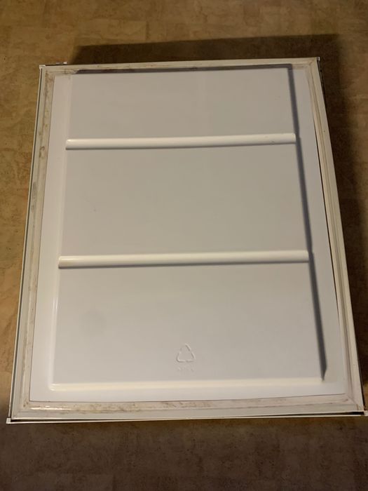 Продам полку (балкон ) до холодильника AEG Electrolux та двері і короб