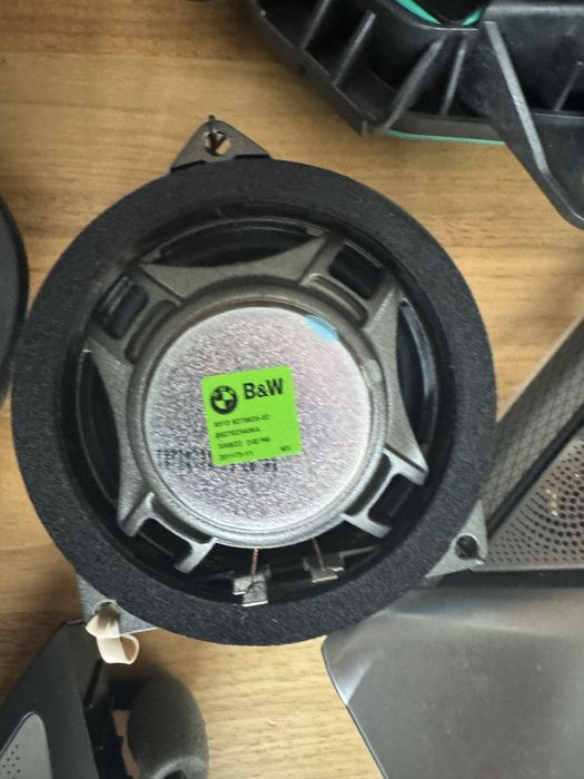 Музика комплект акустики Bowers&Wilkins BMW G30 F90 MGU ID7