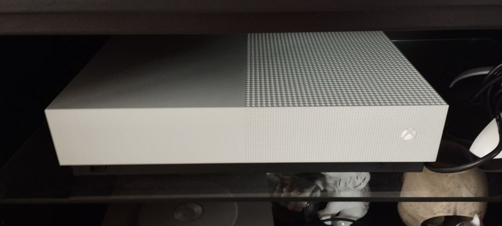 Konsola X Box One S