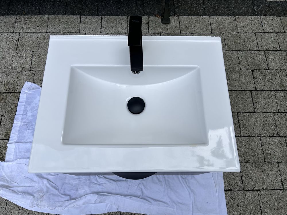 Szafka umywalkowa z umywalką Katalonia 60 cm zielona