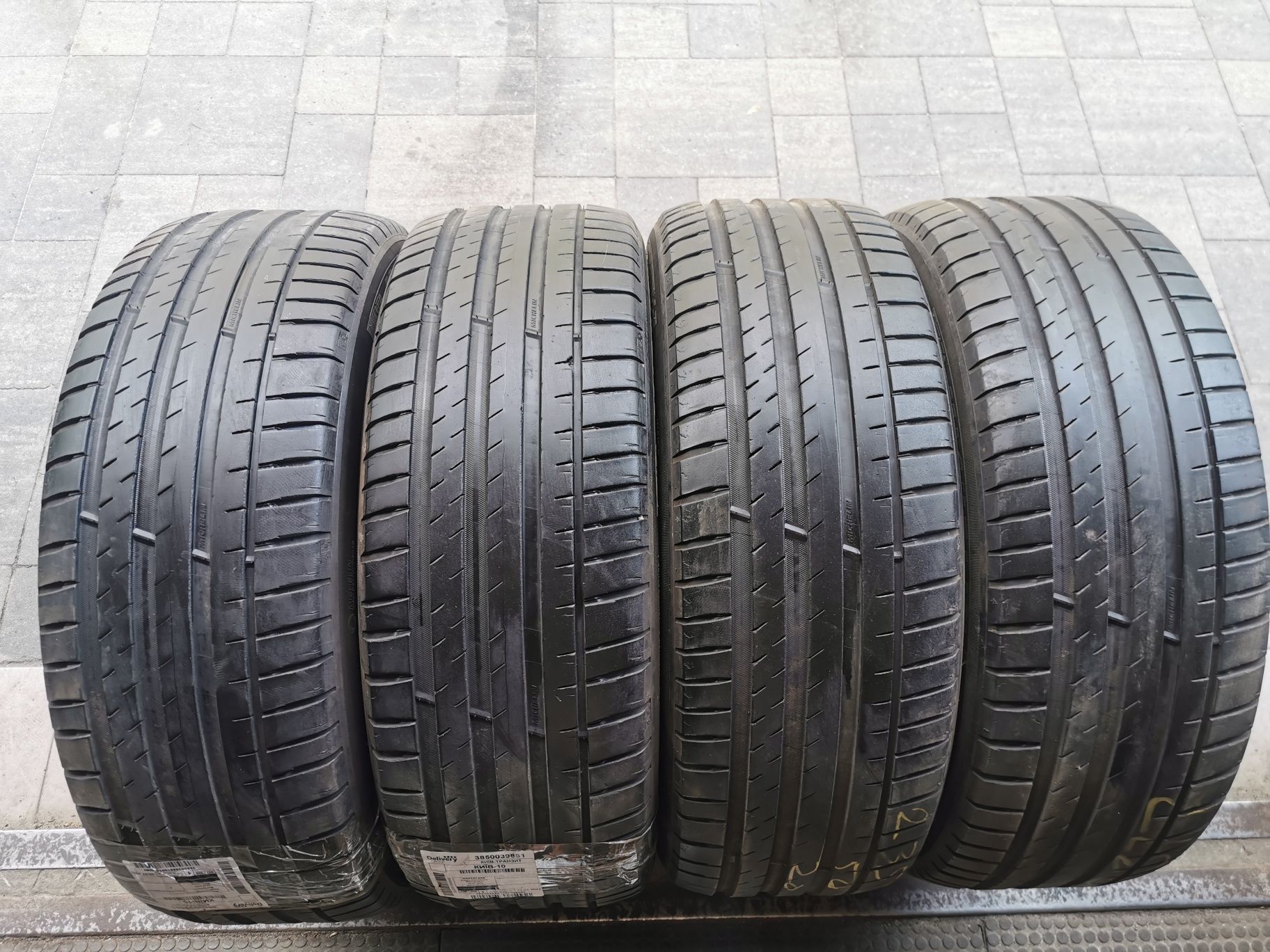 Летняя резина 235/50 R20 Michelin Pilot sport 4