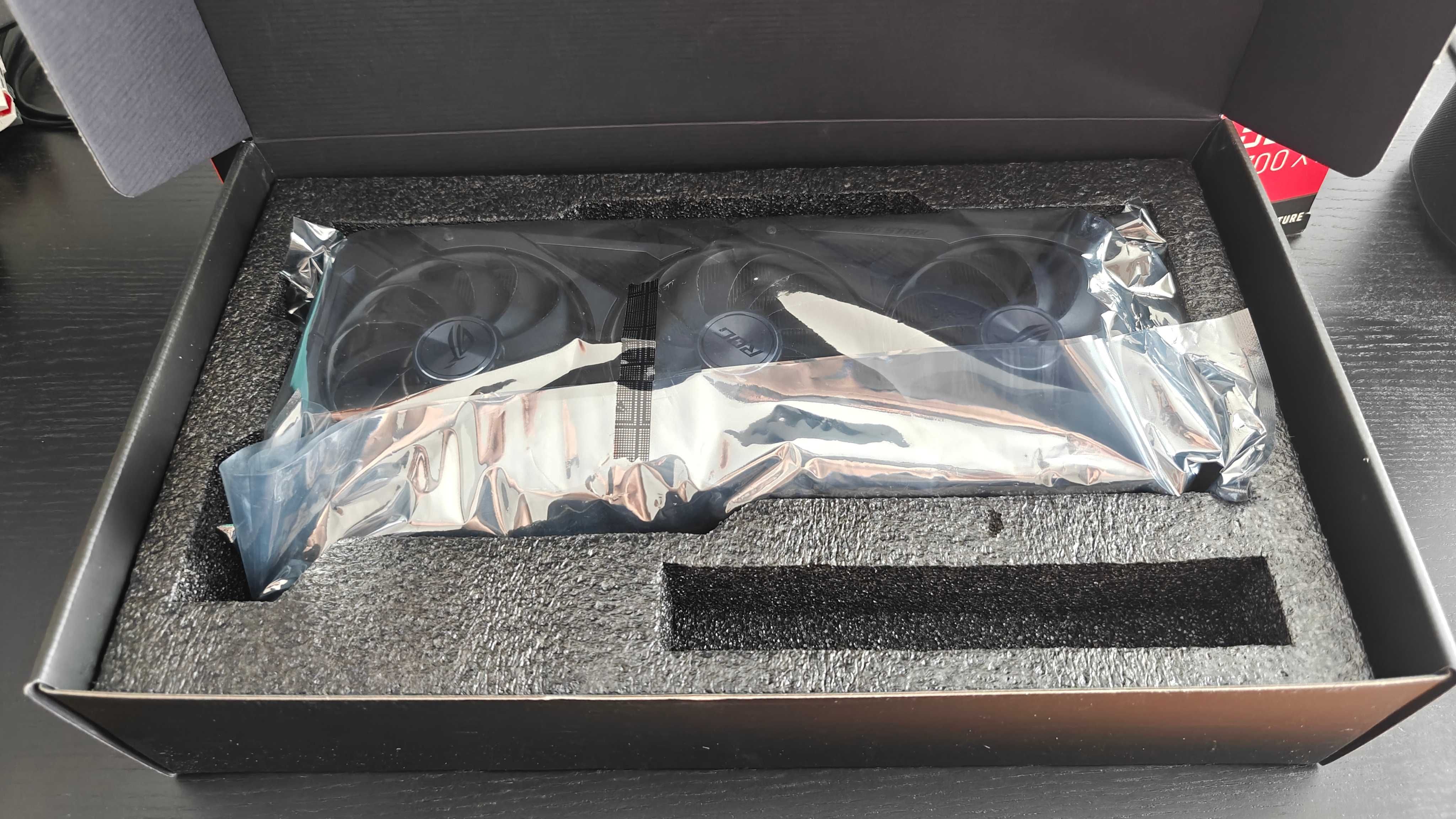 Asus Radeon RX 6700 XT ROG Strix Gaming OC 12GB