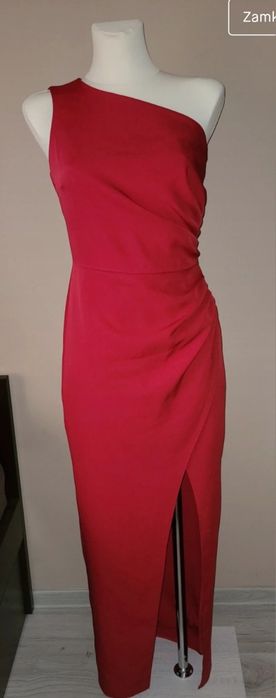 Długa sukienka wieczorowa