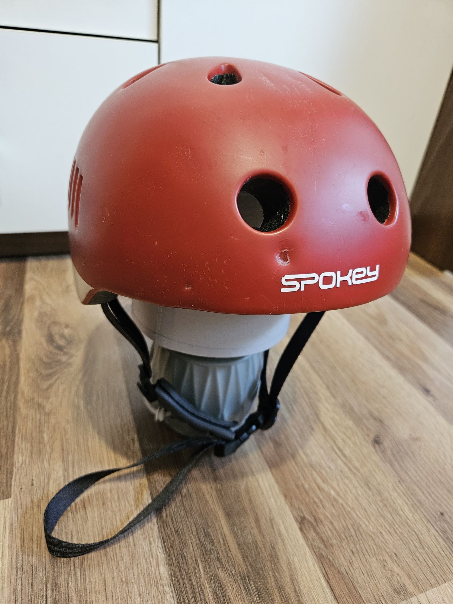 Kask dziecięcy Spokey M (54-58cm)