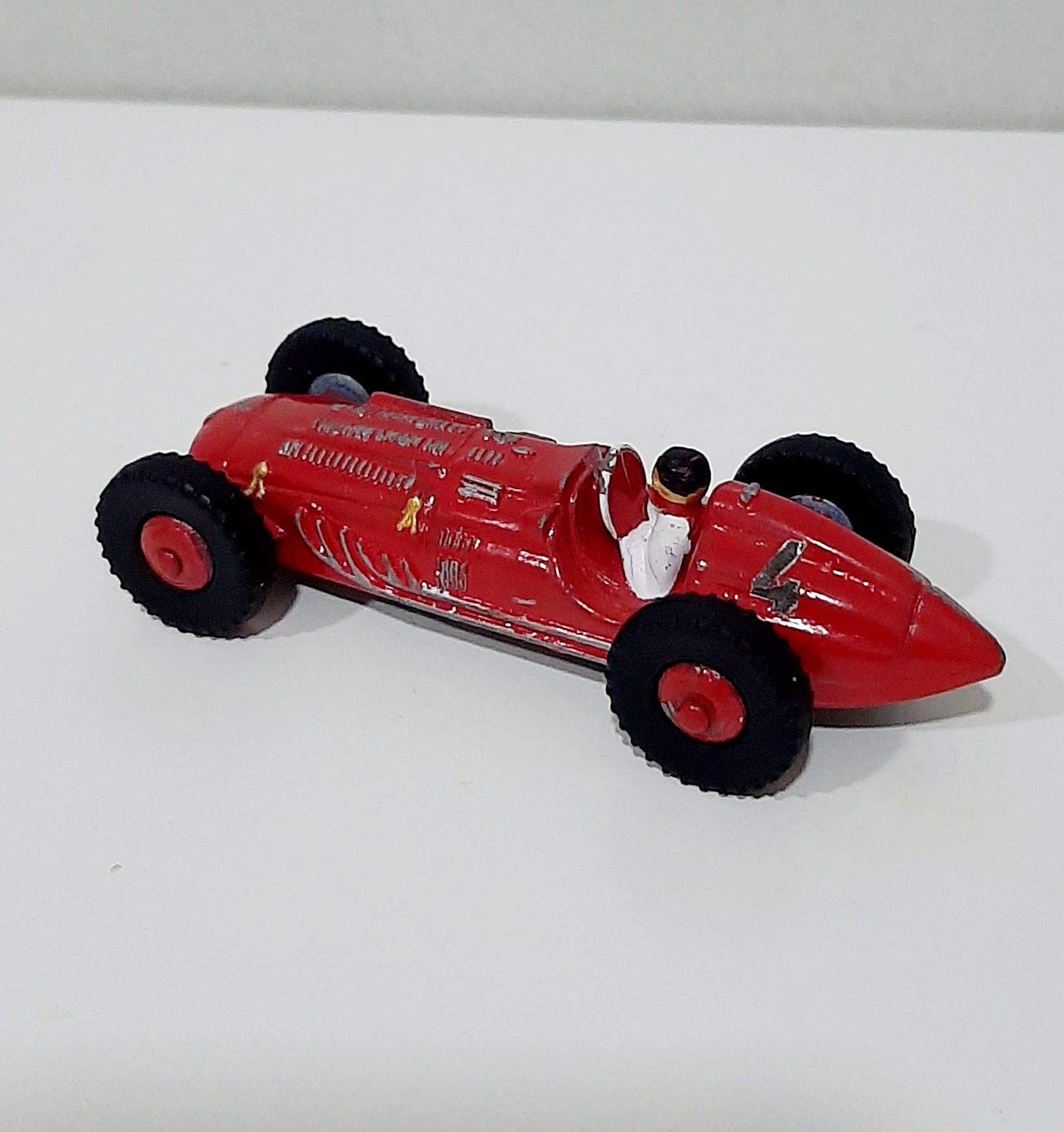 Miniatura antiga Dinky Toys Talbot Lago