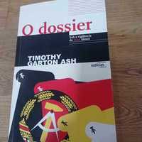 vendo livro o Dossier sobre a vigilância da stasi alemã