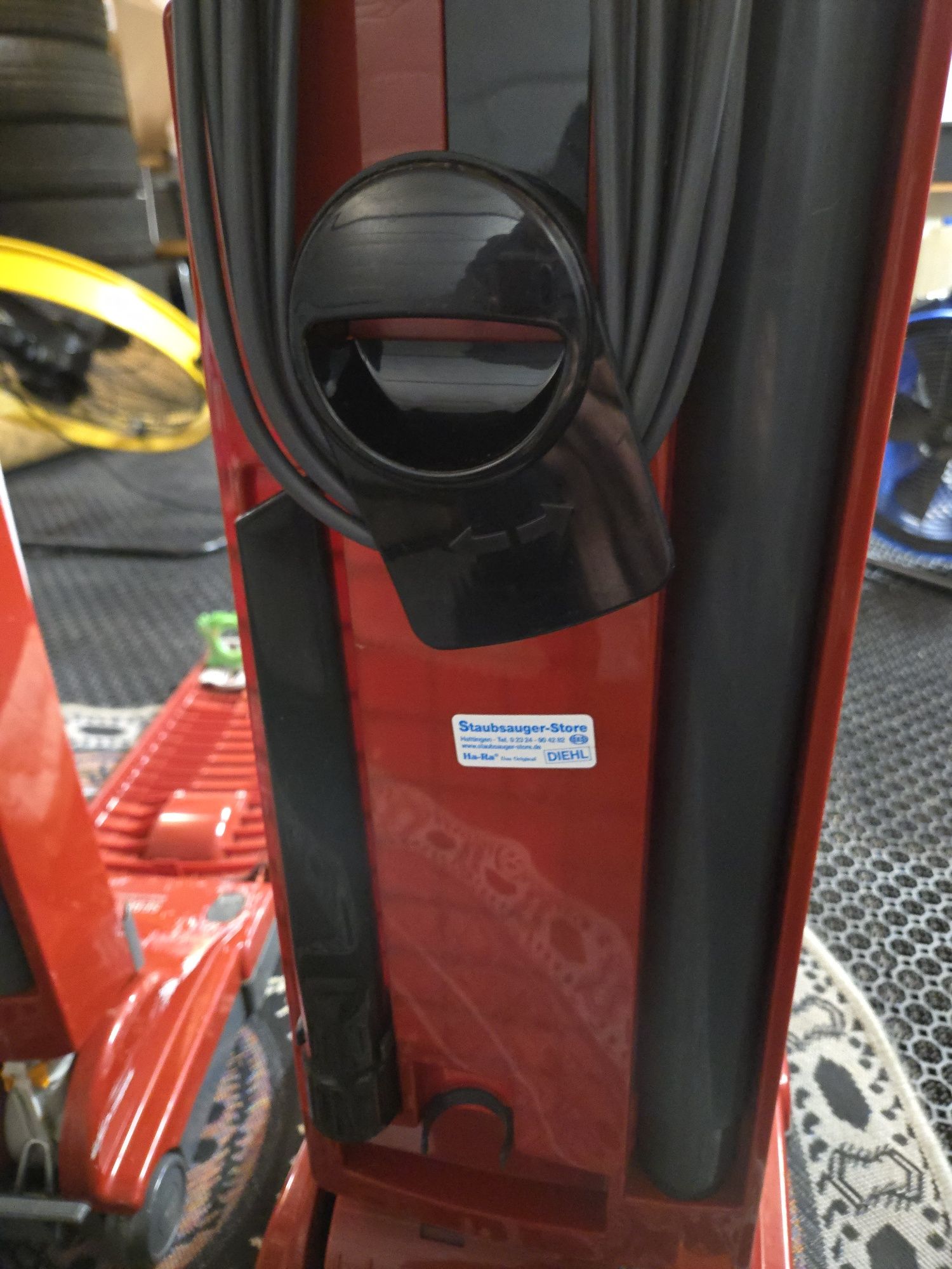 Sprzedam odkurzacze sebo automatic x4