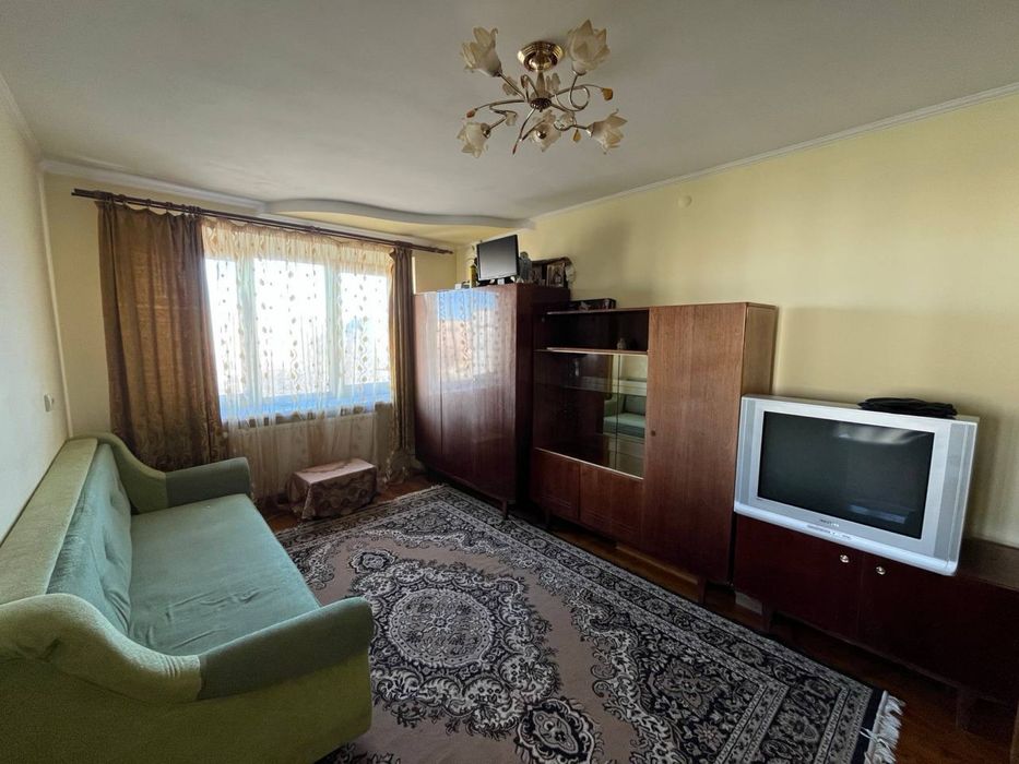 Оренда 2-кімнатної квартири по вул. Січових Стрільців.