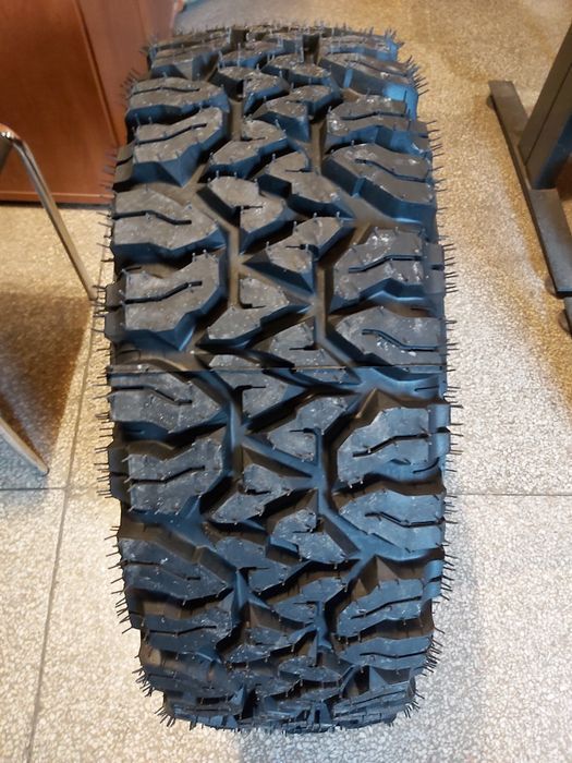 Opony Equipe 215/65 R16 Wrangler 4x4