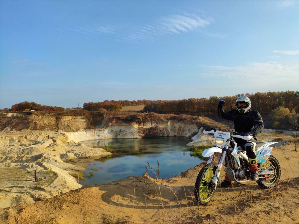 Мотоцикл GEON Dakar 250E 4V Enduro
