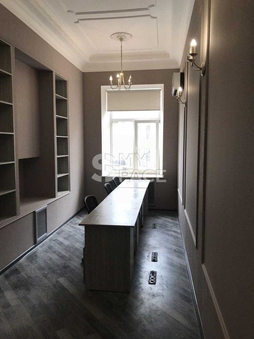 3к.кв під офіс комерція бізнес центр Метро "Площа Українських Героїв"