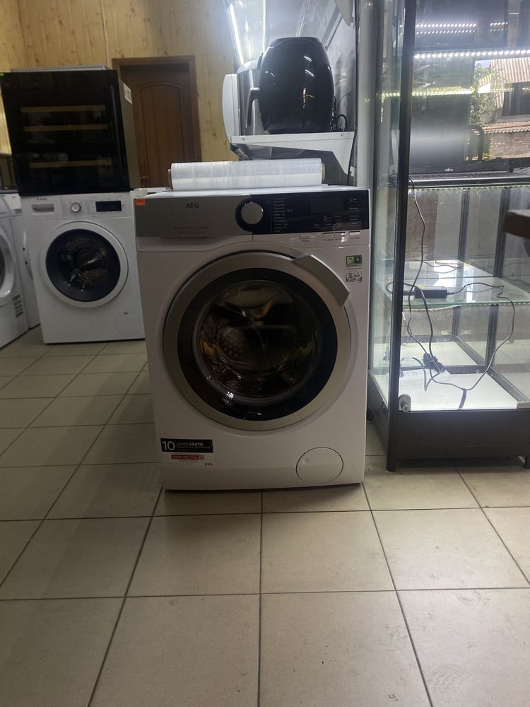AEG L8FE74485 пралка з Німеччини 8кг