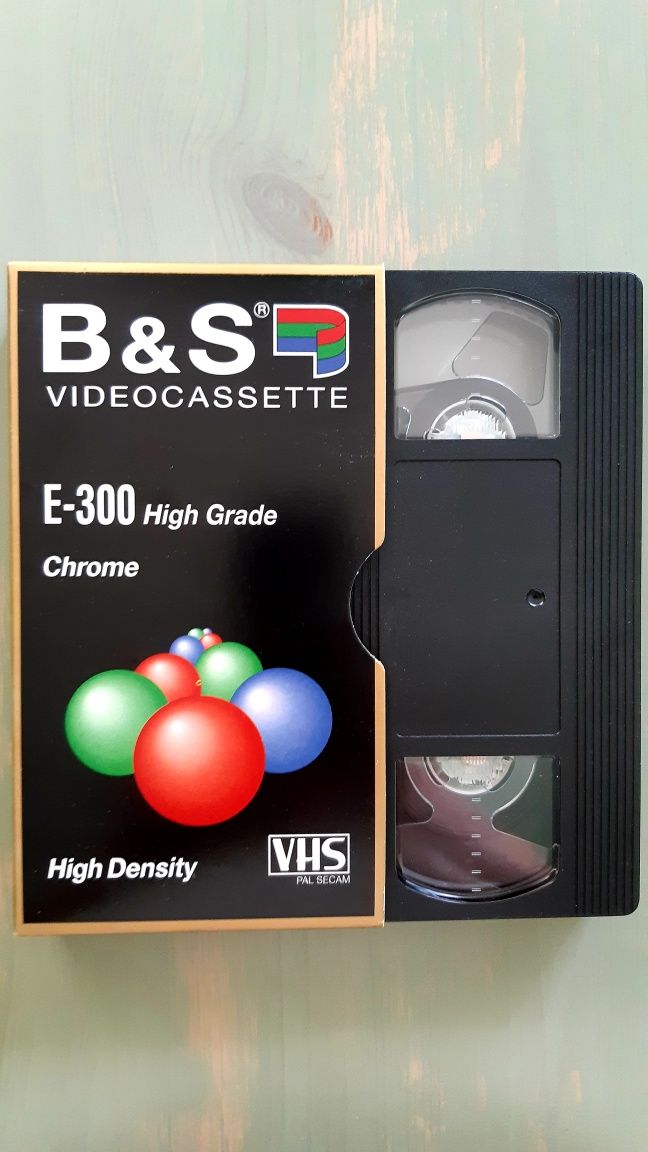 Dwie videocasety B & S