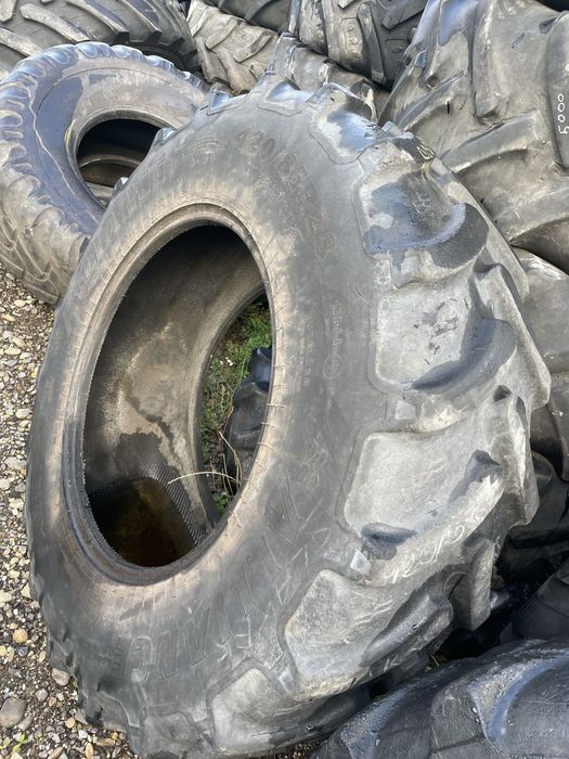 Шини 16.9r28 (420/85r28)