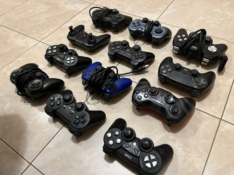 Pady Uszkodzone [12 sztuk] PS2 PS3 PS4 PC