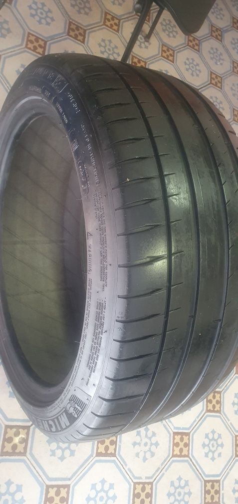 Opony letnie 255/45/18 Michelin