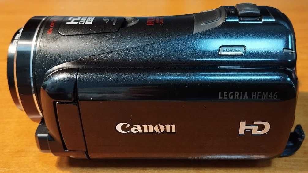 Відеокамера Canon Legria HF M46