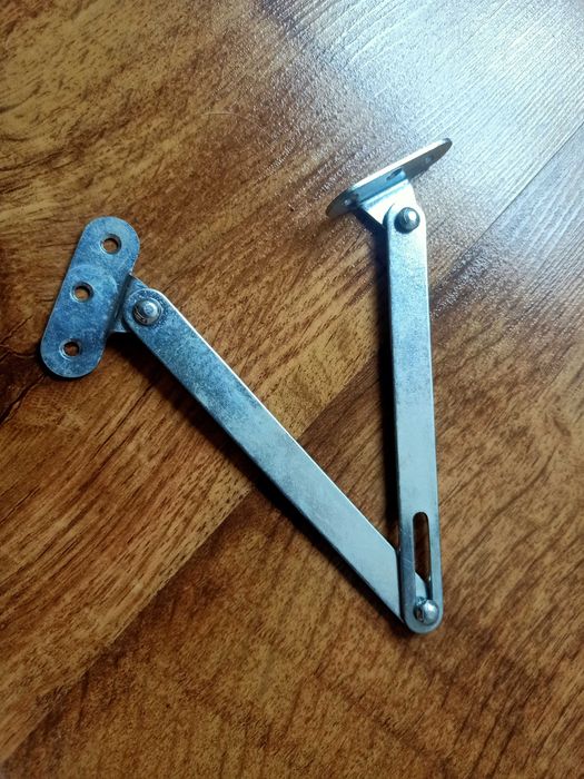 Продам сетку абразивную,самокл для ремонта потолка, короб для кабеля